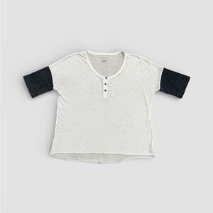 Women’s Oversized Lightweight Everyday Top